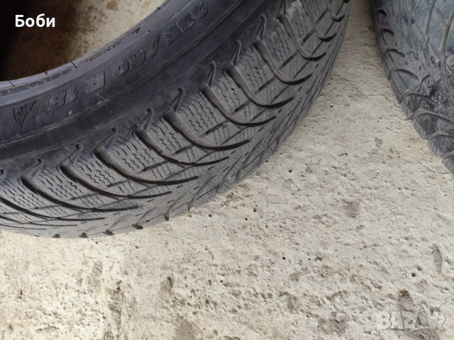 2бр. Зимни гуми 235/60/18, снимка 4 - Гуми и джанти - 51892726