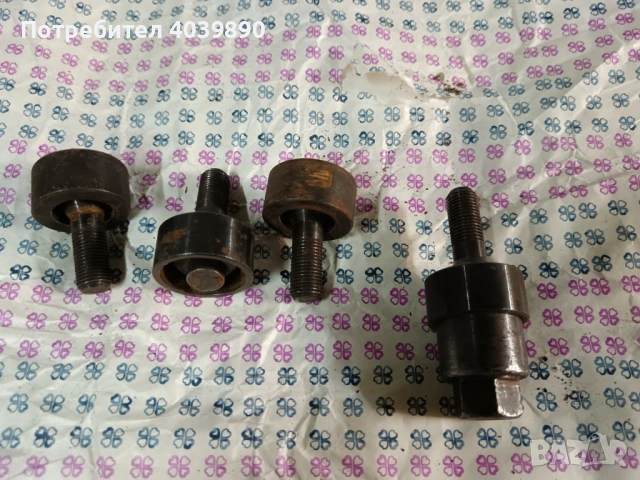 Продавам ключ -маса и секретни болтове за джанти на Лада , снимка 7 - Части - 54155522