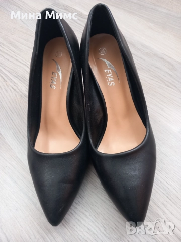 Дамски обувки , снимка 2 - Дамски обувки на ток - 51854497
