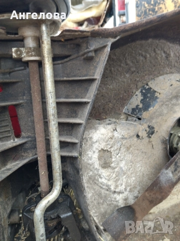 Бензинова косачка, снимка 10 - Градинска техника - 51638843