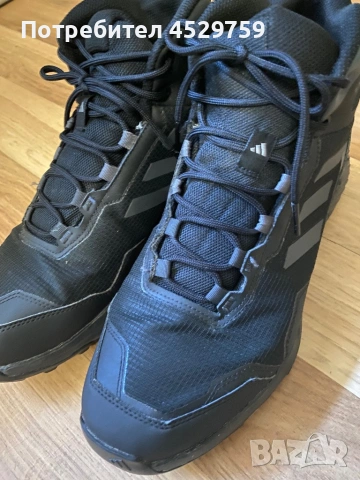 Мъжки боти Adidas, снимка 2 - Мъжки боти - 54249587