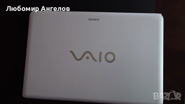 Лаптоп Sony Vaio 17`, снимка 3 - Лаптопи за дома - 47903787