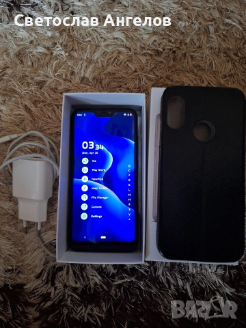 Xiaomi Mi A2 Lite — За ремонт или ползване | Зарядно + калъф