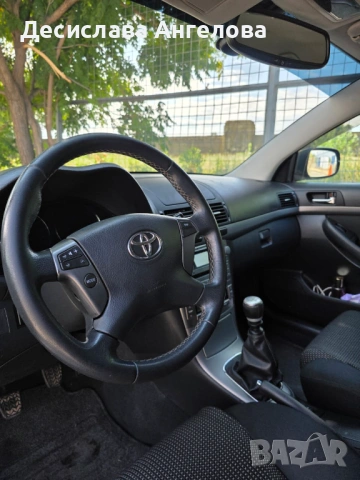 Toyota Avensis, снимка 12 - Автомобили и джипове - 51374465