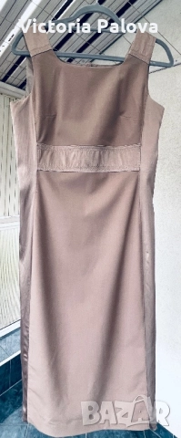 Елегантна скъпа  midi  рокля BGN FIRST Франция, снимка 12 - Рокли - 52044824