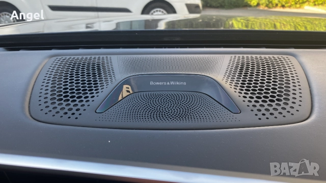 BMW 750 Уникат, Full, Massage, Bower & Wilkins, снимка 15 - Автомобили и джипове - 51710626