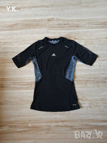 Оригинална мъжка тениска Adidas TechFit Compression, снимка 1 - Тениски - 46066328