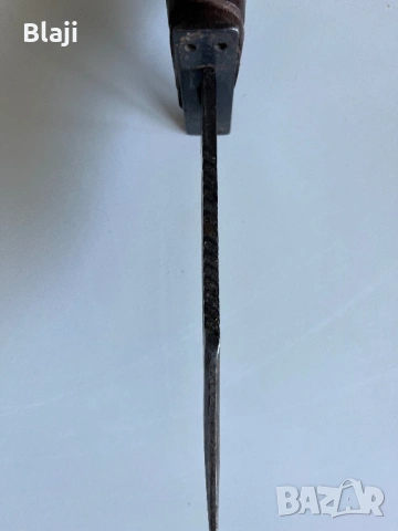 Стар военен нож, снимка 6 - Антикварни и старинни предмети - 54237174