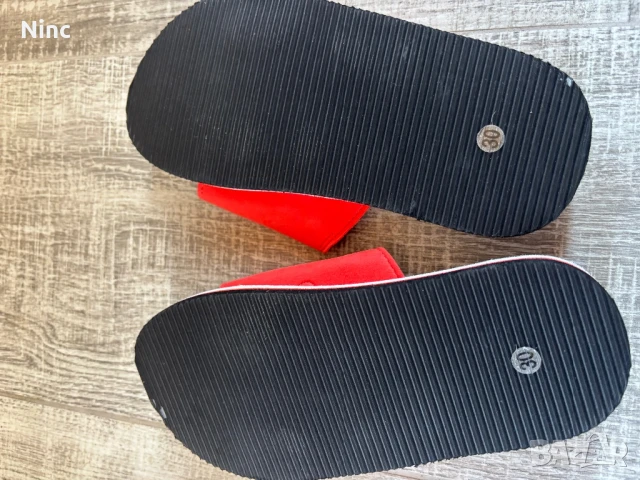 Детски чехли Boss 30, снимка 3 - Детски боти и ботуши - 50781985