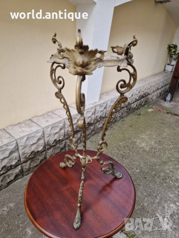 Страхотна антикварна френска бронзова масичка , снимка 5 - Антикварни и старинни предмети - 52138923