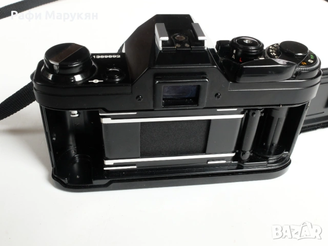 FD CANON AE-1 ,висок клас филмов любителски SLR, КАТО НОВ, снимка 3 - Фотоапарати - 53147059