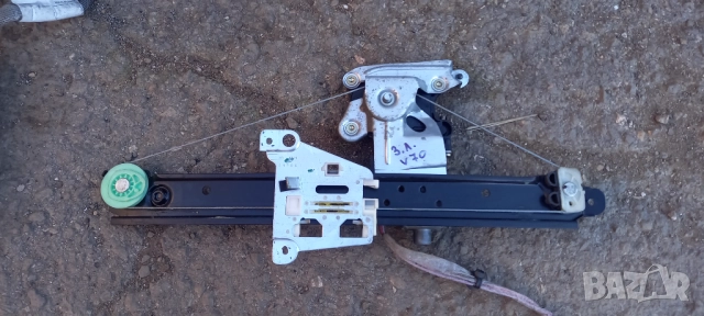 Заден ляв стъклоповдигач Volvo V70, снимка 2 - Части - 52956827