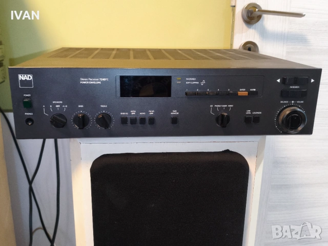 Продавам усилвател nad-7240