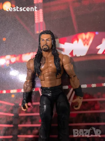 Екшън фигура WWE Roman Reigns Роман Рейнс ELITE SERIES Bloodline mattel figure елит, снимка 2 - Колекции - 48509181