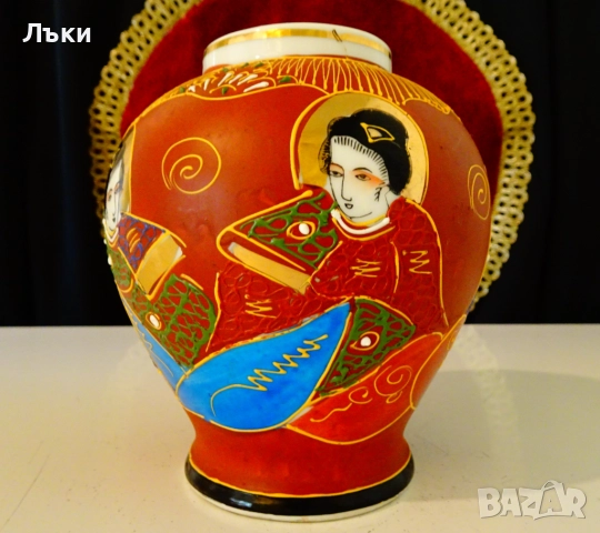 Японска порцеланова ваза Satsuma,злато,печат. , снимка 3 - Вази - 52171628