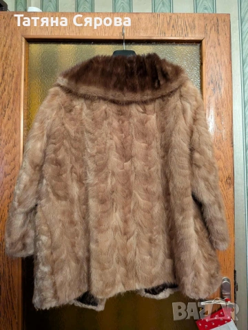 Късо кожено палто, снимка 2 - Палта, манта - 53086902