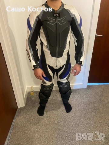 Цял кожен мото екип Spada 