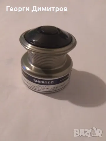 Шпула Shimano за макари размер 1000, снимка 1 - Макари - 49564416