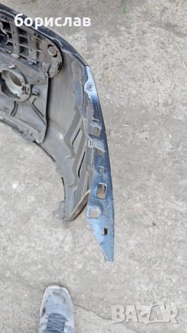 Предна броня за Пежо 307, снимка 6 - Части - 51695915
