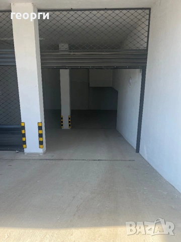 Парко място , снимка 2 - Гаражи и паркоместа - 53451289