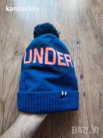 under armour - страхотна зимна шапка КАТО НОВА, снимка 4 - Шапки - 53584830