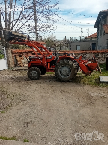 Трактор hinomoto e2804, снимка 1 - Селскостопанска техника - 44950890