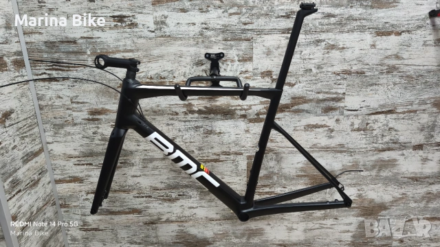 НОВИ карбонови шосейни рамки BMC Teammachine SLR Seven Disc | 58, снимка 11 - Части за велосипеди - 53371992