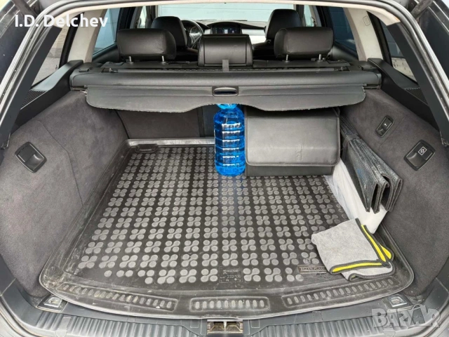 BMW 525 3.0, снимка 18 - Автомобили и джипове - 53655376