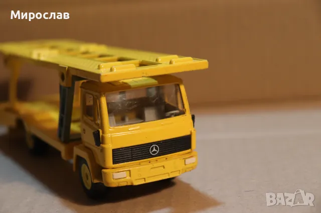 SIKU 1:55 ?? MERCEDES BENZ АВТОВОЗ КОЛИЧКА МОДЕЛ КАМИОН, снимка 3 - Колекции - 49967382