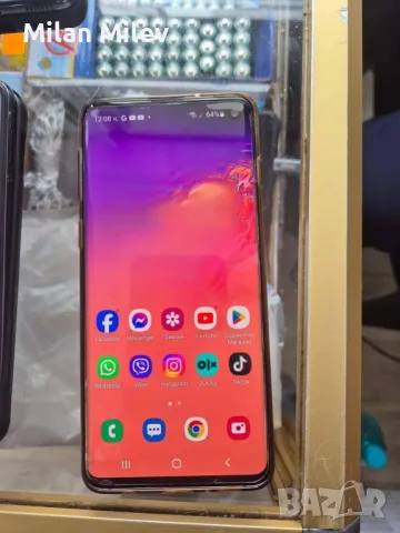 Samsung S10, снимка 1 - Samsung - 47574353