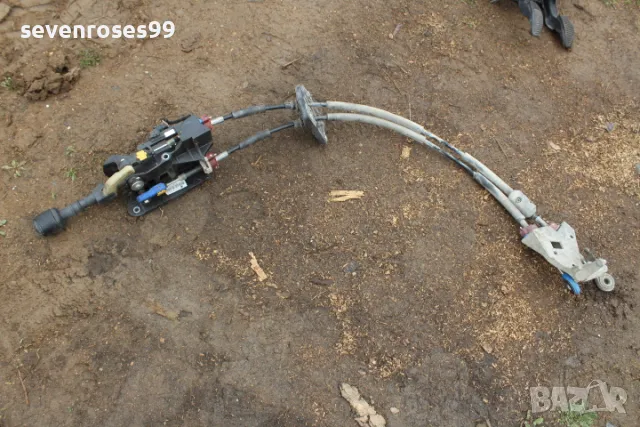 Скоростен лост с жила Фиат Панда 3 1.3D 2012-2022 Fiat Panda 3 4врати, снимка 4 - Части - 49642167