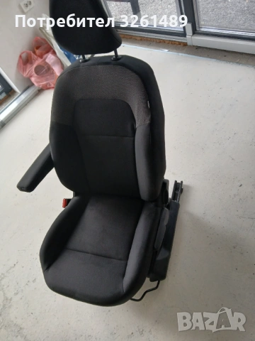 Седалка за Дачия Докер , снимка 8 - Части - 53623487