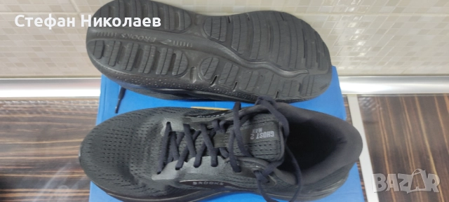 Мъжки маратонки за бягане Brooks , снимка 2 - Маратонки - 52723276