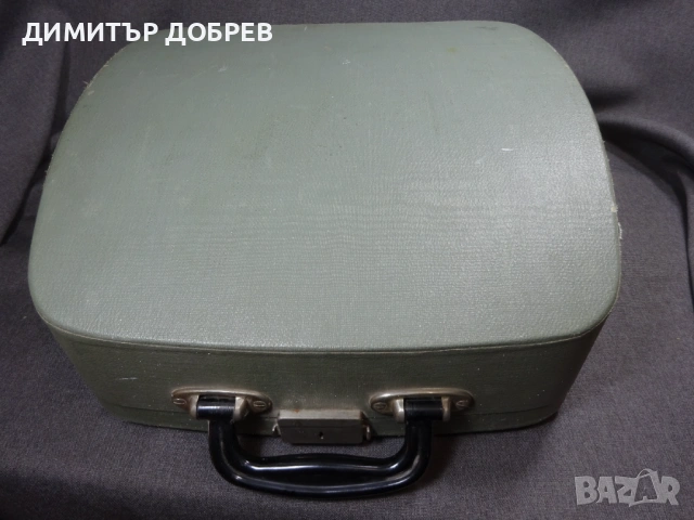 СТАРА РЕТРО DDR ПОРТАТИВНА ПИШЕЩА МАШИНА ERIKA MODEL 10, снимка 6 - Антикварни и старинни предмети - 54098431
