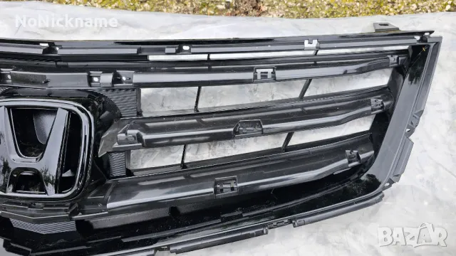 Предна маска решетка без лайсни за Honda Accord 8 2008 - 2011г. , снимка 3 - Части - 50252611