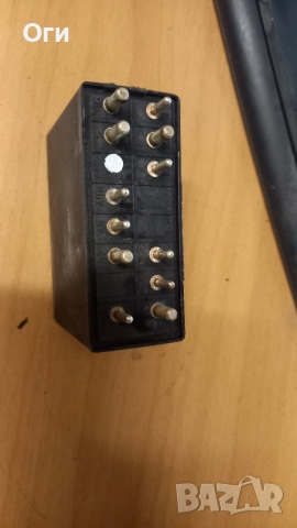 Реле мигачи за Мерцедес 201 821 00 47, снимка 2 - Части - 52724027