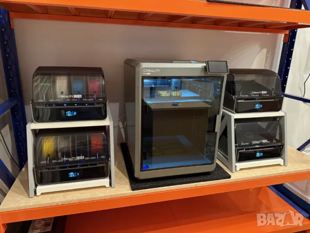 3D принтер Creality K2 Plus Combo с до 16 цвята (с 1 автоматична подаваща с-ма) и аксесоари като нов