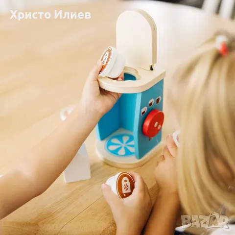 Детска дървена кафемашина Melissa & Doug С аксесоари, снимка 6 - Други - 48203456