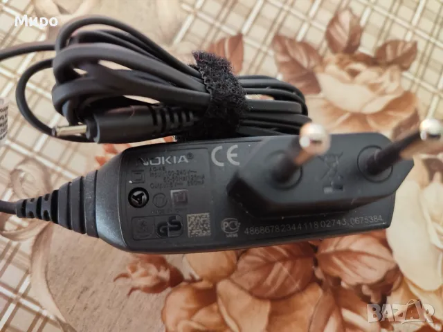 Зарядни устройства и адаптери, снимка 10 - Кабели и адаптери - 35287685