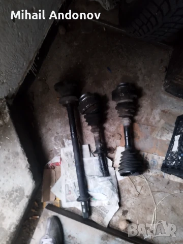 Полуоски за Мерцедес Вито 