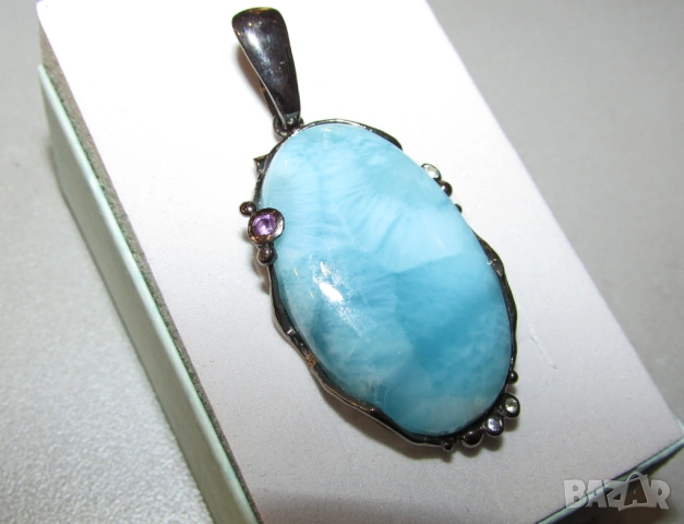 925 сребърно колие с родиево покритие и минерал ларимар 50 карата подходящо за подарък, снимка 2 - Колиета, медальони, синджири - 53498952