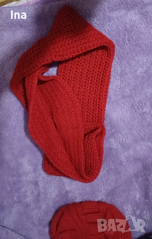 Топли шал и баретка червени, снимка 5 - Шапки - 52427642