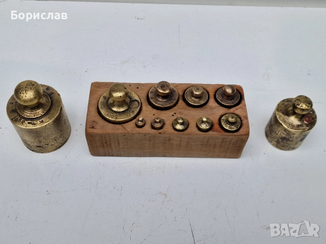 Комплект бронзови теглилки - грамове