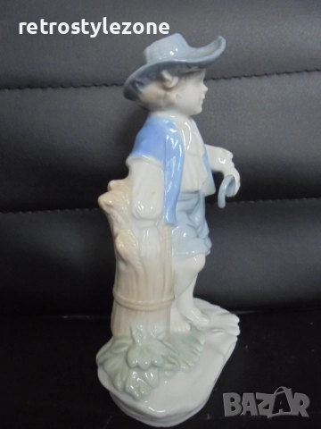 № 8329 Стара порцеланова фигурка , снимка 5 - Други ценни предмети - 52112122