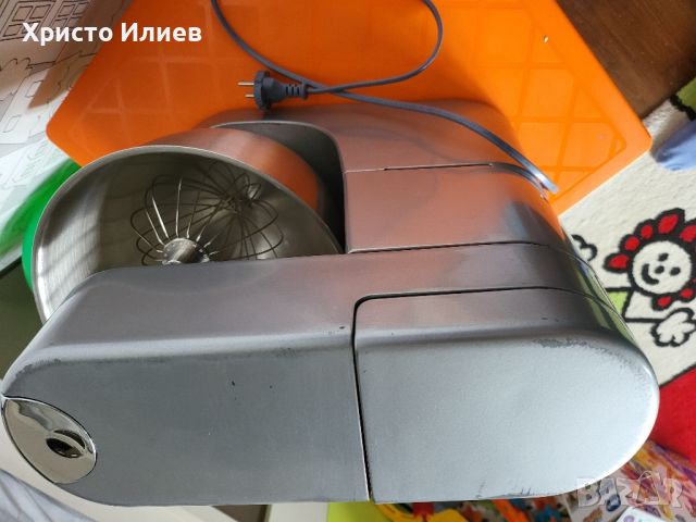 Кухненски робот Kenwood KVL 4170 S Chef XL Месомелачка Блендер 1200W, снимка 9 - Кухненски роботи - 45873927