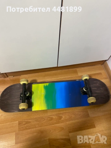 Продавам скейтборд, снимка 2 - Скейтборд, ховърборд, уейвборд - 53010143