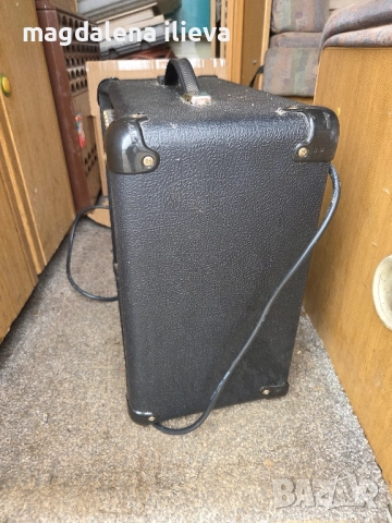 Китарен усилвател, снимка 4 - Ресийвъри, усилватели, смесителни пултове - 51989712