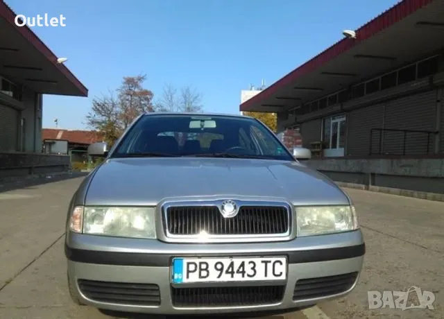 Skoda Octavia I Tour 1.6 MPI, снимка 2 - Автомобили и джипове - 48227216