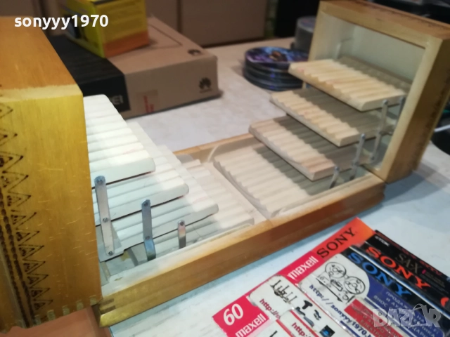 ГОЛЯМА ДЪРВЕНА КУТИЯ ЗА ЦИГАРИ ИЛИ КОЛЕКЦИЯ 1910251914, снимка 9 - Антикварни и старинни предмети - 52109632