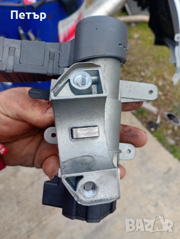 Контактен ключ volvo s60 s80 v70 xc70 xc90 73760 , снимка 2 - Части - 53981008